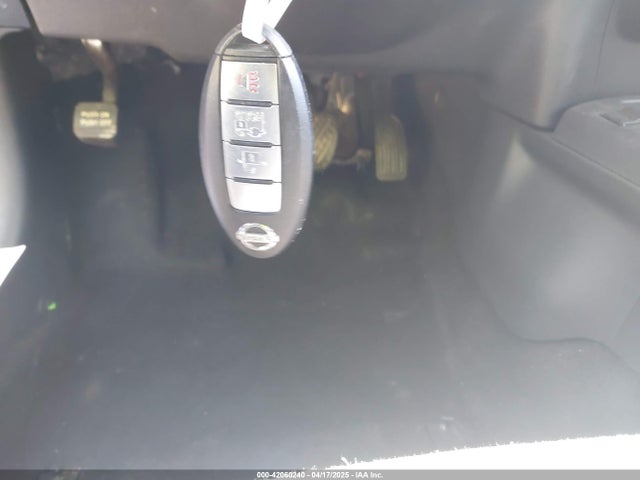 1N4AZ0CP3FC322339 Nissan LEAF S