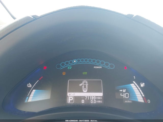 1N4AZ0CP3FC322339 Nissan LEAF S