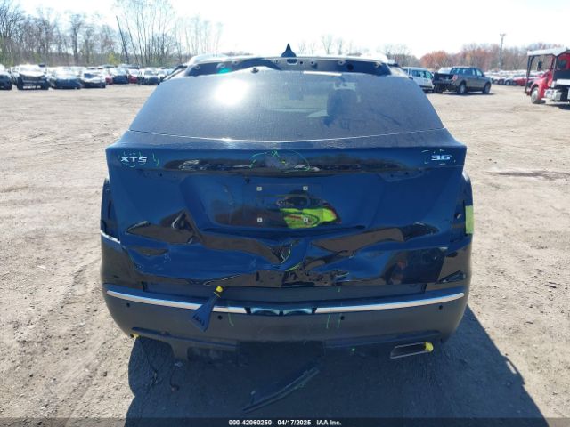 1GYKNARS1HZ252815 Cadillac Xt5 Standard