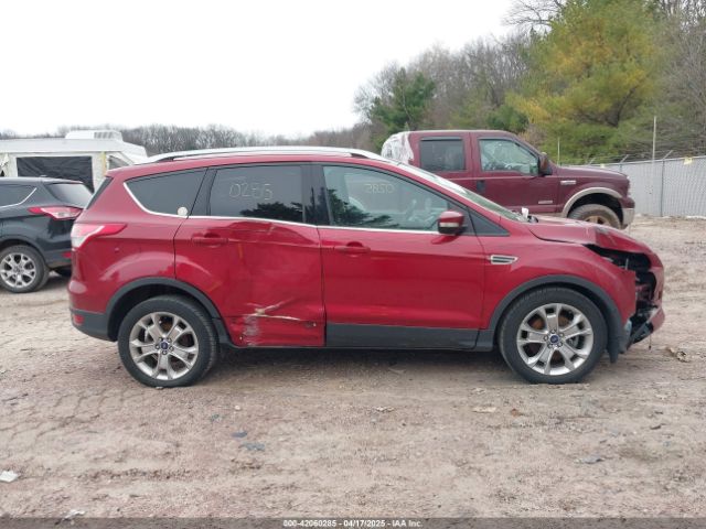 1FMCU9J9XEUB69957 Ford Escape Titanium