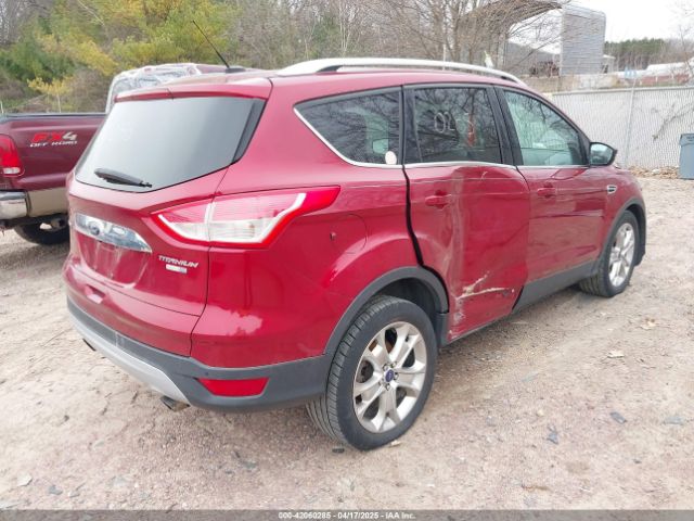 1FMCU9J9XEUB69957 Ford Escape Titanium