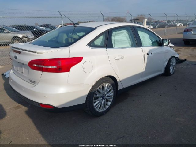 1FADP3J20GL289152 Ford Focus Titanium