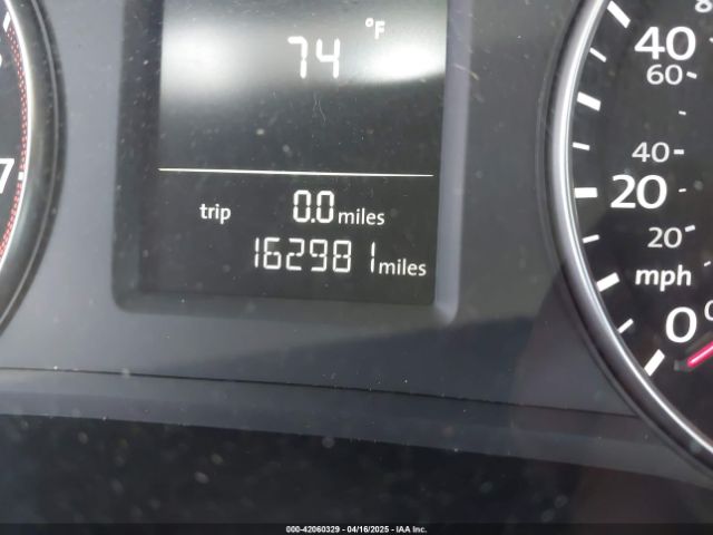 1VWAT7A3XFC015946 Volkswagen Passat 1.8t Wolfsburg Edition