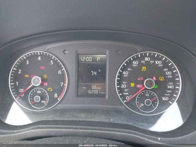 1VWAT7A3XFC015946 Volkswagen Passat 1.8t Wolfsburg Edition