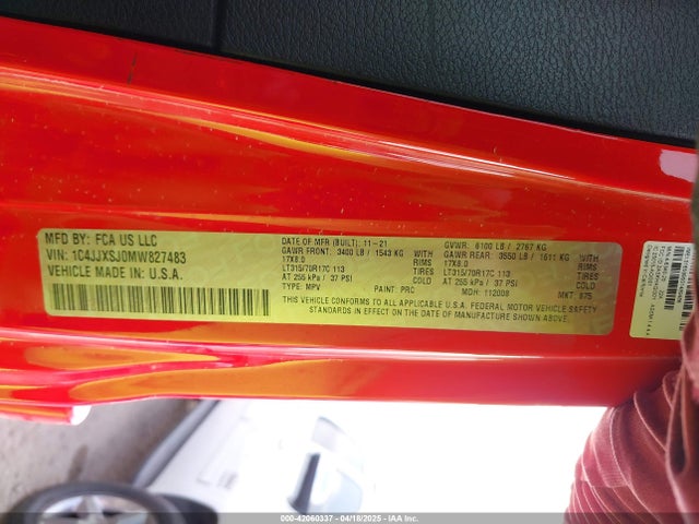 1C4JJXSJ0MW827483 Jeep Wrangler Unlimited Rubicon 392 4x4