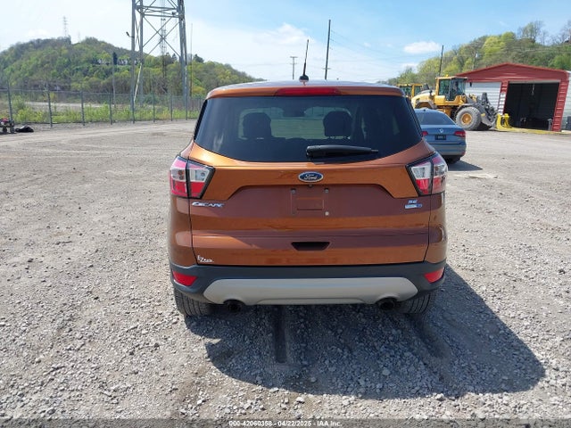 1FMCU9GD0HUD45415 Ford ESCAPE SE