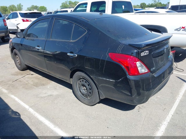 3N1CN7AP2FL957991 Nissan Versa 1.6 Sv