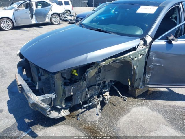 KNALN4D75F5196796 KIA Cadenza Premium