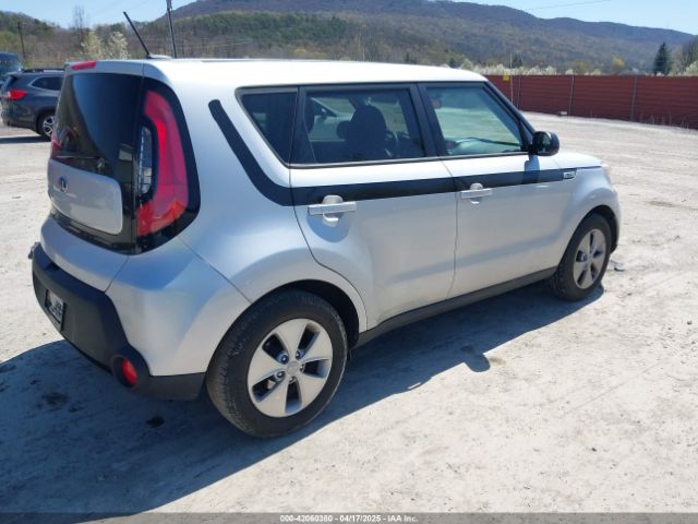 KNDJN2A25F7796066 KIA Soul