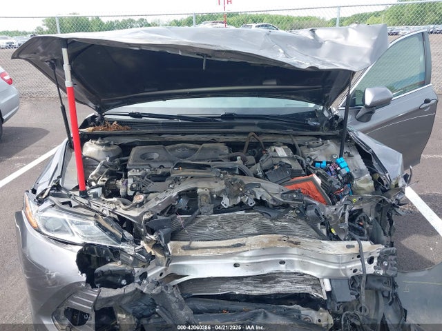4T1B11HK0JU589901 Toyota CAMRY LE