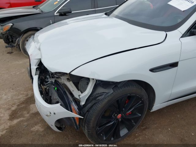 2017 JAGUAR F-PACE SADCM2BV4HA882760 Photo 5