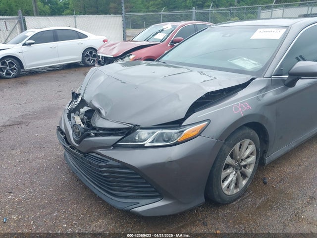 4T1B11HK5JU527961 Toyota CAMRY LE