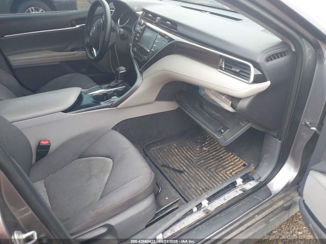 4T1B11HK5JU527961 Toyota CAMRY LE