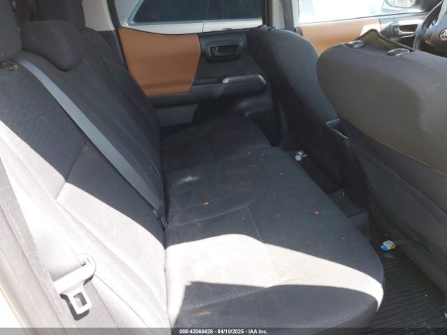 3TMAZ5CN1HM026355 Toyota Tacoma Sr5 V6