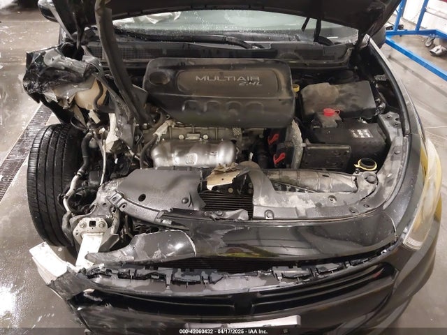 1C3CDFBBXFD411365 Dodge DART SXT
