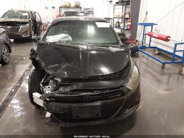 1C3CDFBBXFD411365 Dodge DART SXT