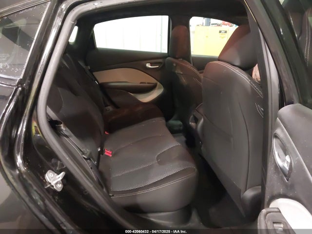 1C3CDFBBXFD411365 Dodge DART SXT