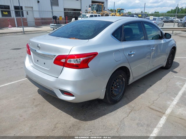 Nissan SENTRA S 2018 3N1AB7AP2JY234041 Image 4