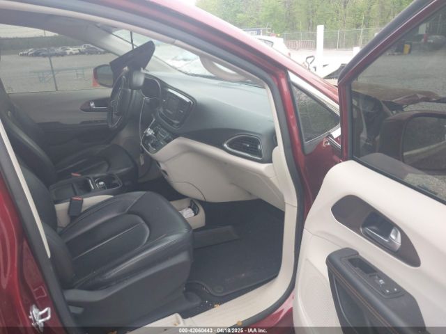 2017 CHRYSLER PACIFICA 2C4RC1BG6HR509476 Photo 4