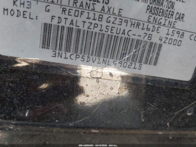 3N1CP5DV1NL490215 Nissan Kicks Sr Xtronic Cvt