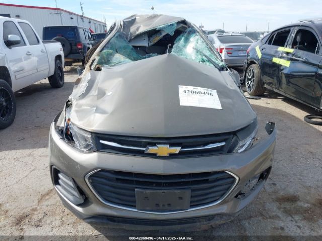 KL7CJKSB5MB307403 Chevrolet Trax Fwd Ls