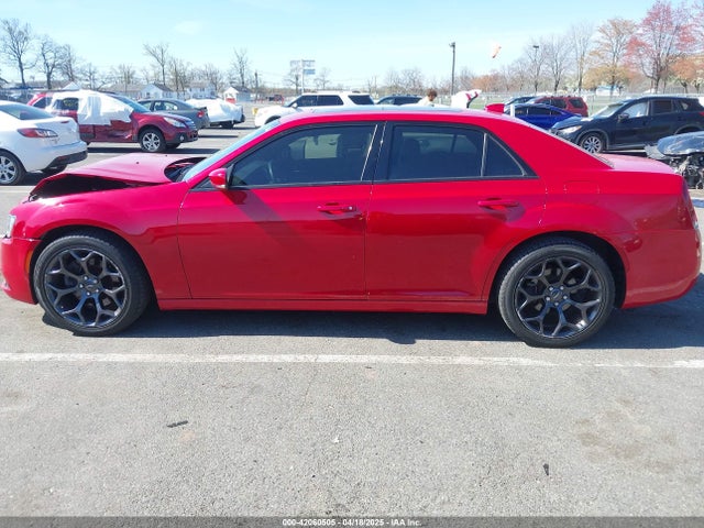 2C3CCAGGXGH117091 Chrysler 300 300s
