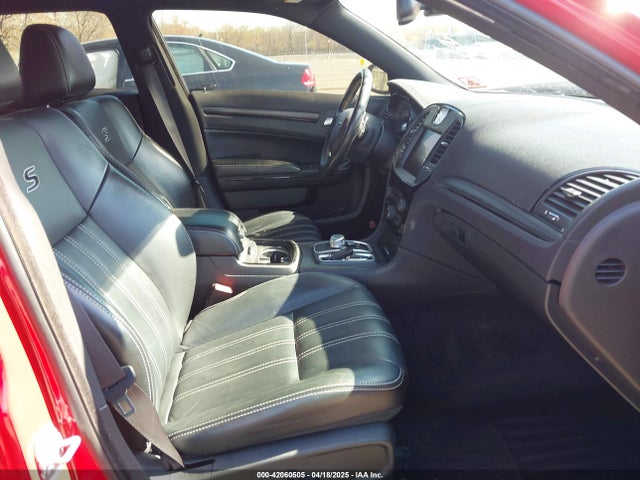 2C3CCAGGXGH117091 Chrysler 300 300s