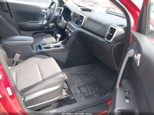 KNDPMCAC3M7901633 KIA Sportage Lx