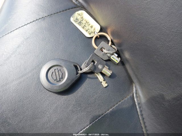 2015 HARLEY-DAVIDSON FLHTCU 1HD1FCM17FB651354 Photo 10