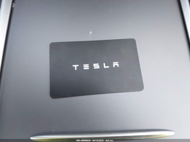 2024 TESLA MODEL Y 7SAYGDEE2RA248369 Photo 10