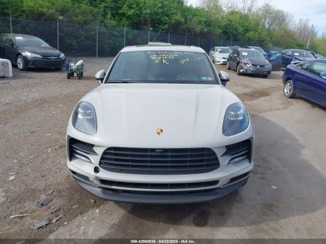 WP1AB2A5XKLB32154 Porsche MACAN S