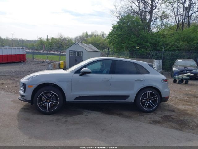 WP1AB2A5XKLB32154 Porsche MACAN S