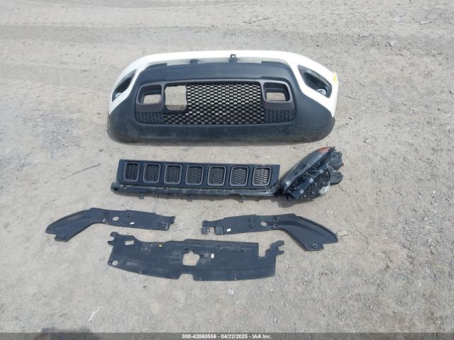 3C4NJDDBXHT500588 Jeep New Compass Trailhawk 4x4