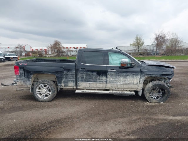 1GC1KXEYXHF189206 Chevrolet Silverado 2500hd High Country