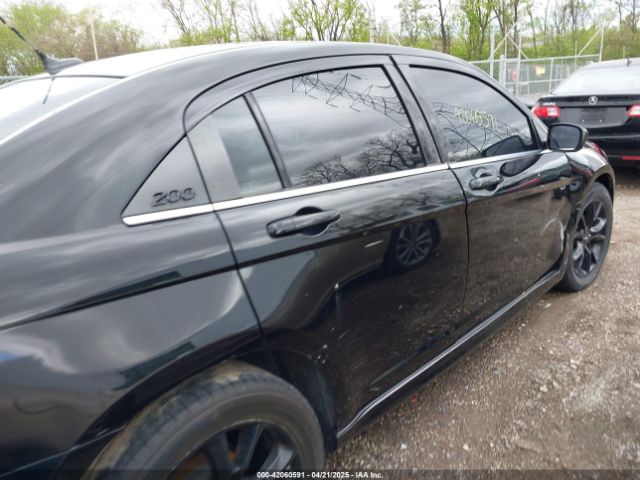 1C3CCBBG9EN176683 Chrysler 200 Touring