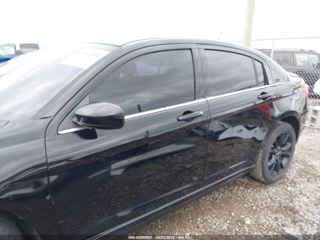 1C3CCBBG9EN176683 Chrysler 200 Touring