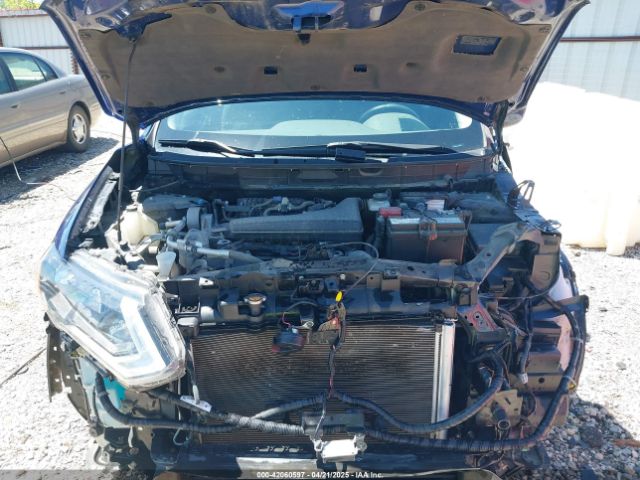 5N1AT2MT0KC705437 Nissan ROGUE SV