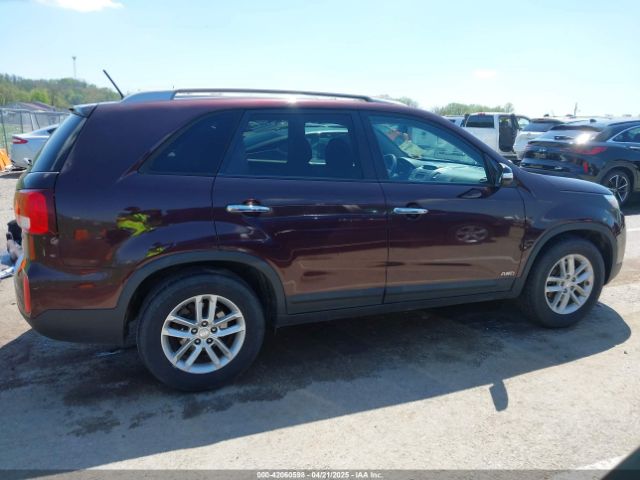 5XYKTDA70FG604220 KIA Sorento Lx V6