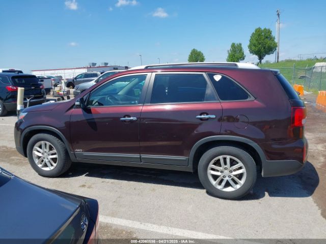 5XYKTDA70FG604220 KIA Sorento Lx V6