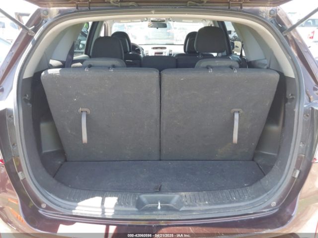 5XYKTDA70FG604220 KIA Sorento Lx V6