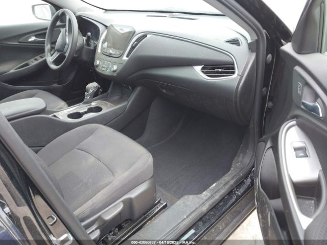 1G1ZB5ST3NF211924 Chevrolet Malibu Fwd Ls