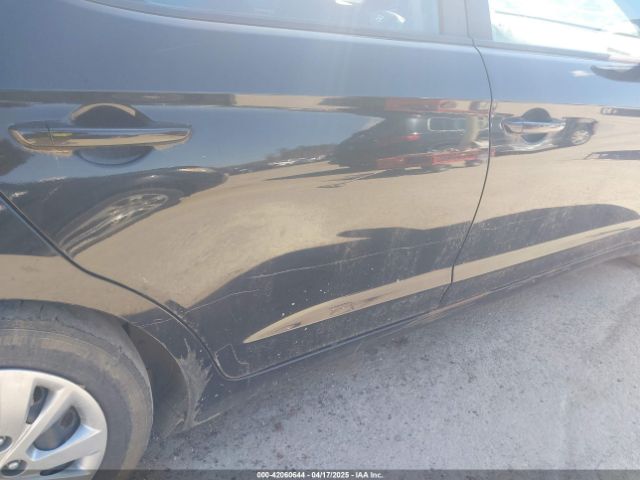 KMHD74LF6JU489417 Hyundai ELANTRA SE