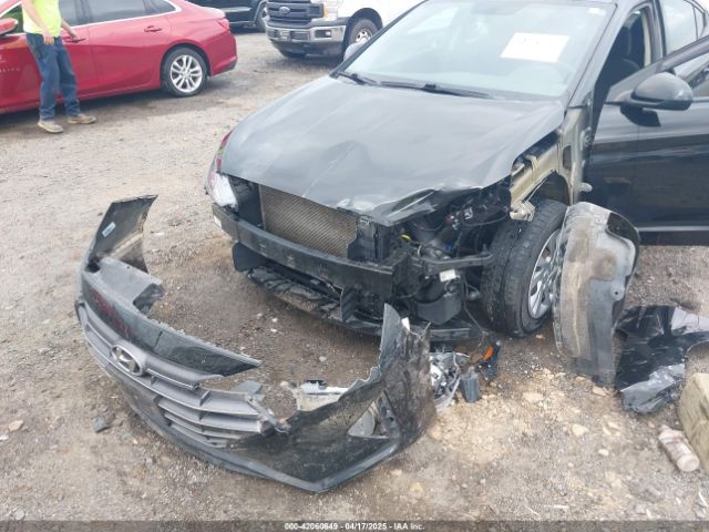 5NPD74LF6KH442582 Hyundai ELANTRA SE