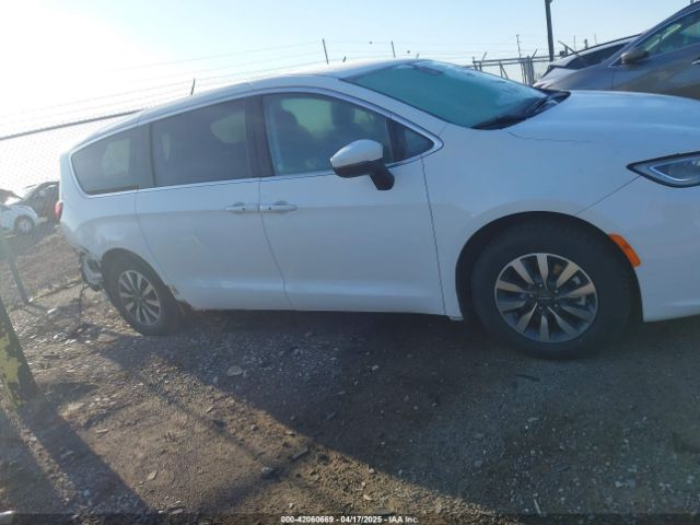 2C4RC1L74PR562240 Chrysler Pacifica Hybrid Touring L