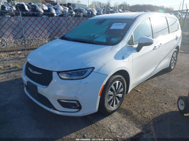 2C4RC1L74PR562240 Chrysler Pacifica Hybrid Touring L
