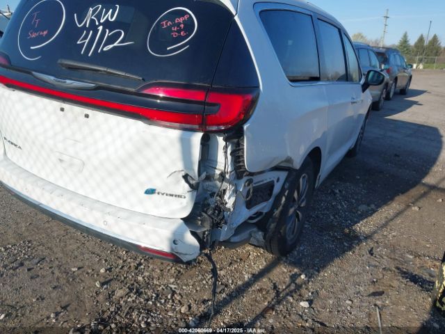 2C4RC1L74PR562240 Chrysler Pacifica Hybrid Touring L