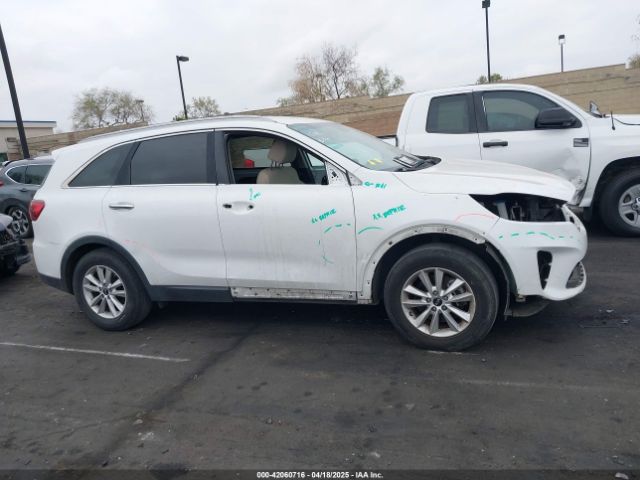 5XYPG4A3XKG590330 KIA Sorento 2.4l Lx