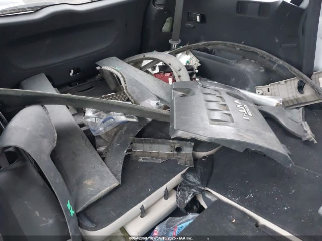 5XYPG4A3XKG590330 KIA Sorento 2.4l Lx