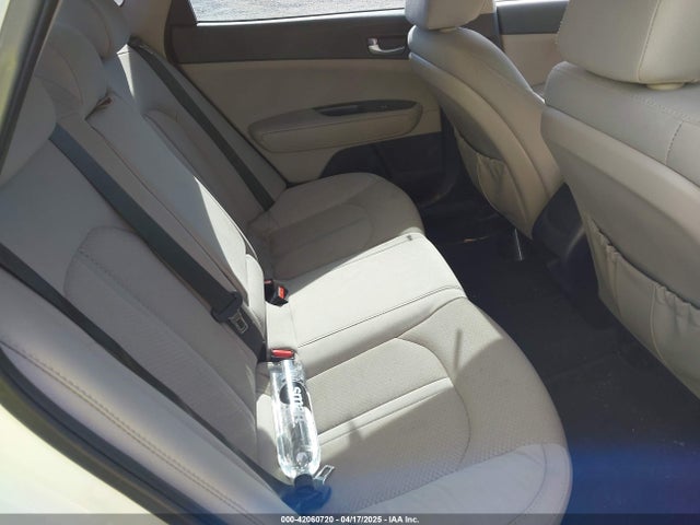 5XXGT4L37HG160566 KIA Optima Lx