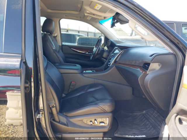 1GYS4HKJXKR389014 Cadillac Escalade Esv Luxury